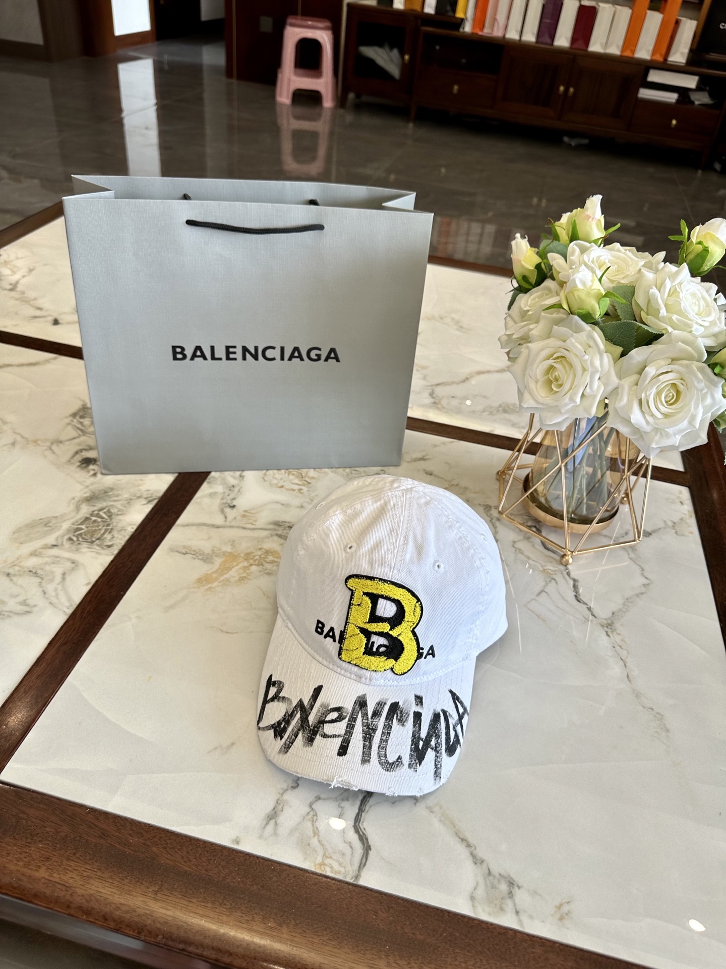 balenciaga  hat model 38